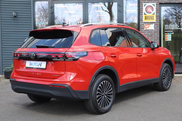 Volkswagen TIGUAN 1.5 eHybrid 204pk Edition IQ.Light/Keyless/Camera/DCC/ACC/Winterpakket/Elek. klep/Dodehoek/trekhaak wegkl.