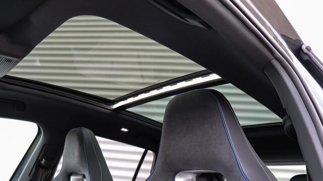 Volkswagen TIGUAN 1.5 eHybrid R-Line Edition | Massage | Head-up | Panoramadak | Trekhaak | Black Style Pack