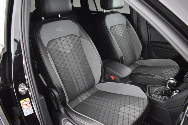 Volkswagen TIGUAN 1.5 TSI 150pk DSG R-Line Blackstyle 360Camera Keyless Virtual Cockpit Navigatie