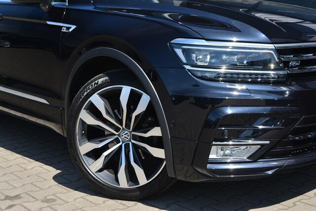Volkswagen TIGUAN 1.4 TSI R-Line | Pano | 20 Inch | Trekhaak |