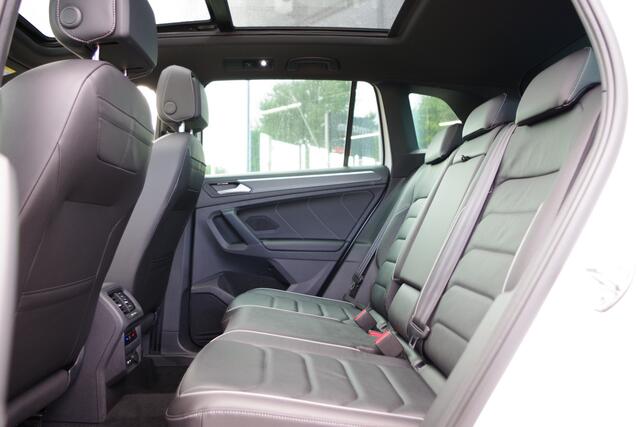 Volkswagen TIGUAN 1.4 TSI 245 eHybrid R-Line PHEV BNS+, Panoramadak, Trekhaak, Keyless, Leder, Memory
