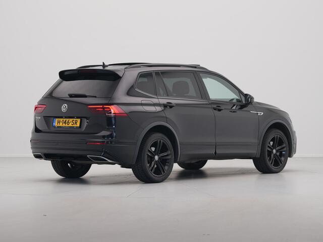 Volkswagen TIGUAN Allspace 1.5 150pk DSG TSI Highline Business R Trekhaak Panoramadak Parkassist Stoelverwarming Camera Virtual Cockpit Carplay 235