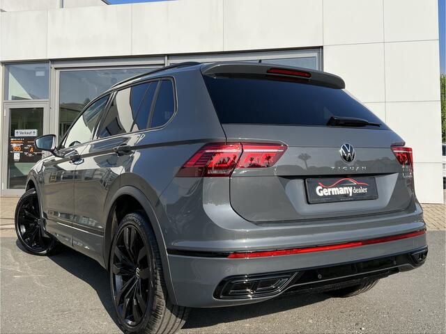 Volkswagen TIGUAN 1.4TSI E-Hybrid 245pk R-Line Pano Head-Up IQ-light 20-Inch Tr-haak Zetels Carbon
