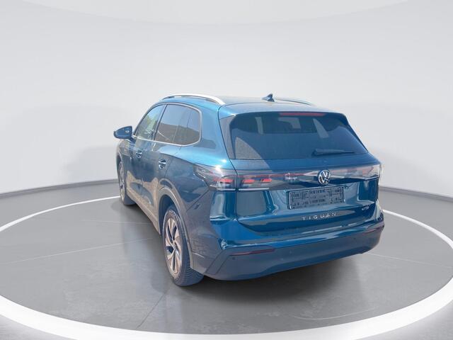 Volkswagen TIGUAN 1.5 eTSI Life Edition · App-Connect · LED · Parkeersensoren + camera ·