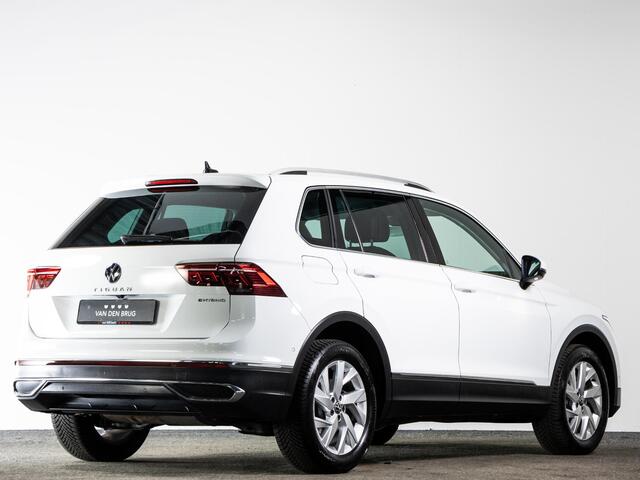 Volkswagen TIGUAN 1.4 TSI eHybrid 245 PK Elegance | LED Matrix IQ | Navigatie | Trekhaak| Keyless | Adaptieve Cruise Control |