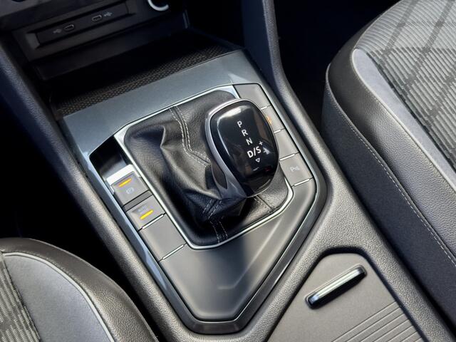 Volkswagen TIGUAN 1.5 TSI AUT7 3X R-LINE BLACK-LINE LEDER NAVI CAMERA DIGI-DASH APPLE-CARPLAY IQ-DRIVE LED LMV PDC