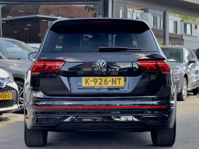 Volkswagen TIGUAN 1.5 TSI AUT7 3X R-LINE BLACK-LINE LEDER NAVI CAMERA DIGI-DASH APPLE-CARPLAY IQ-DRIVE LED LMV PDC