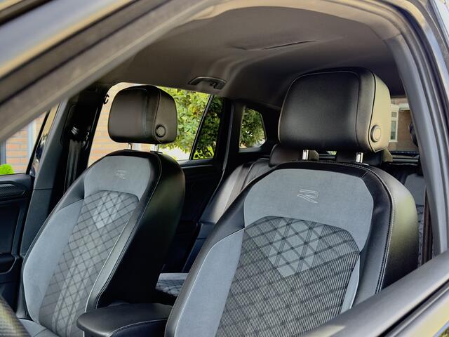 Volkswagen TIGUAN 1.5 TSI AUT7 3X R-LINE BLACK-LINE LEDER NAVI CAMERA DIGI-DASH APPLE-CARPLAY IQ-DRIVE LED LMV PDC
