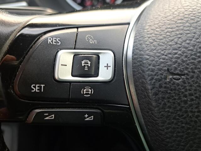Volkswagen TIGUAN 1.5 TSI 130 Pk Comfortline Ecc Nav. Apple Carplay 6 Bak