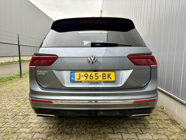 Volkswagen TIGUAN 1.5 TSI AUT R-LINE 7PERS. PANODAK TREKHAAK 20" LM