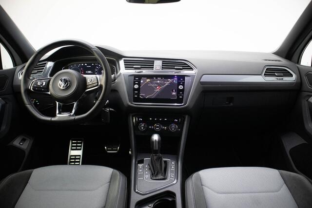 Volkswagen TIGUAN 1.5 TSI ACT Highline Business R | 20 Inch | Led |