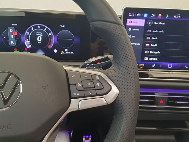 Volkswagen TIGUAN 1.5 eTSI 150pk DSG/AUT R-Line Wegklapbare trekhaak, Panoramadak, 360 camera