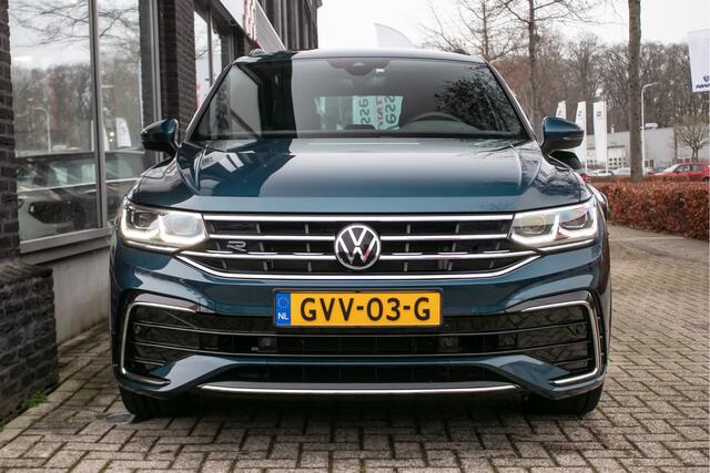 Volkswagen TIGUAN 1.4 TSI eHybrid R-Line Business+ - All-in rijklrprs | Navi | Panodak | Camera | GRATIS TREKHAAK
