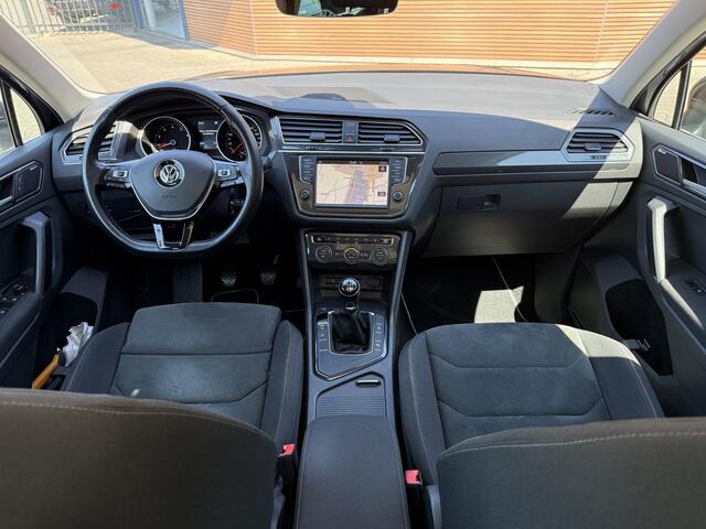 Volkswagen TIGUAN 1.4 TSI Comfortline Panodak / Navi / Trekhaak / Dynaudio / Clima