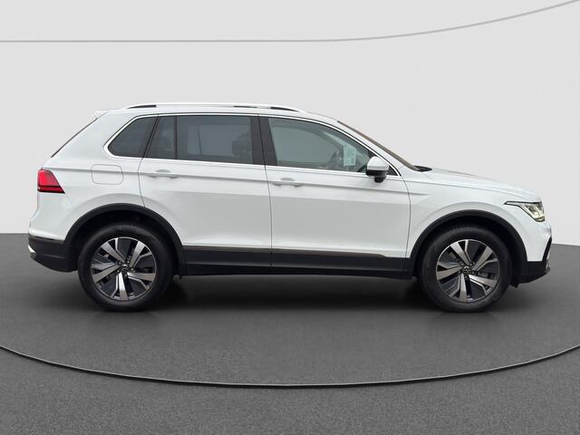 Volkswagen TIGUAN 1.4 TSI PHEV Business+ | Panodak | navi | virtual | camera!
