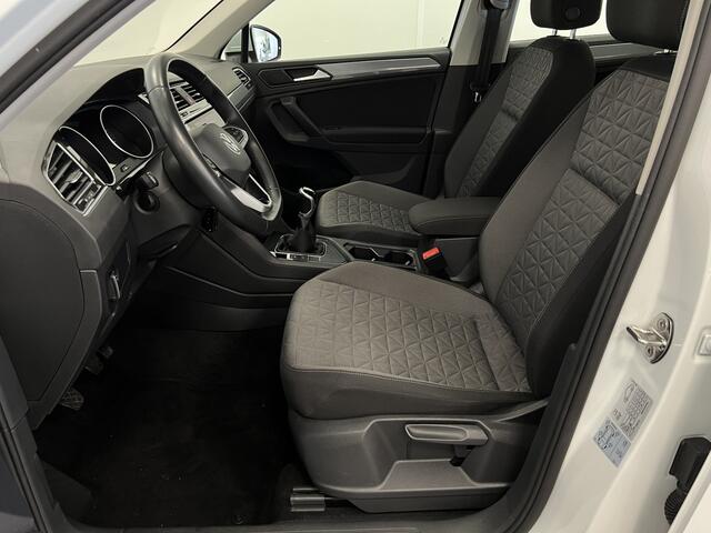 Volkswagen TIGUAN 1.5 TSI Life Business / 150PK / NAVI / STOEL-STUURVERW. / PDC / 1800KG TREKG.