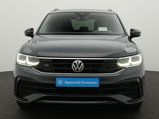 Volkswagen TIGUAN 1.4 TSI 245 pk DSG eHybrid R-Line Business+ | IQ Light | Adaptief onderstel | Head-up display | Stuur-/stoelverwarming