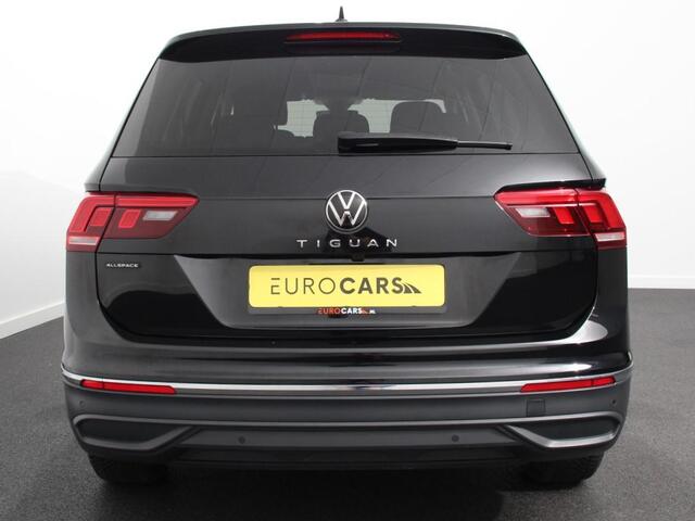 Volkswagen TIGUAN Allspace 1.5 TSI DSG7 MOVE 7-Persoons | Airco | PDC VA+Camera | Winterpack | Full LED | Navigatie | Trekhaak