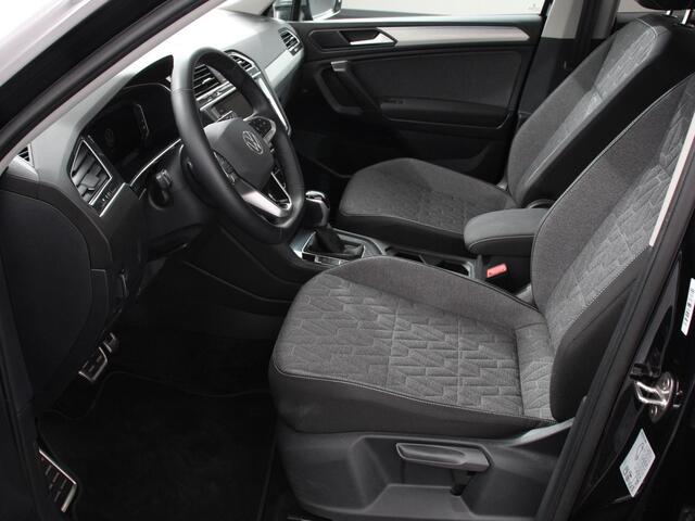 Volkswagen TIGUAN Allspace 1.5 TSI DSG7 MOVE 7-Persoons | Airco | PDC VA+Camera | Winterpack | Full LED | Navigatie | Trekhaak