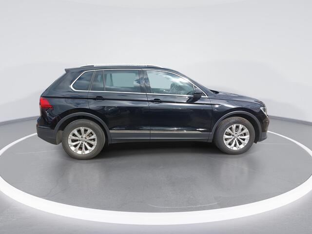 Volkswagen TIGUAN 1.5 TSI ACT Comfortline Business 150PK DSG Automaat l Panoramadak l Wegklapbare trekhaak l Ergoactive bestuurderstoel l Stoelverwarming