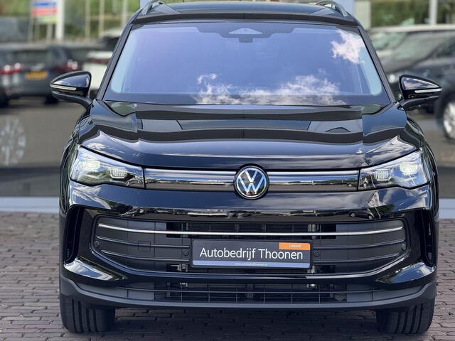 Volkswagen TIGUAN 1.5 eHybrid Life Edition Trekhaak | keyless | 18" | stoel en stuurverwarming