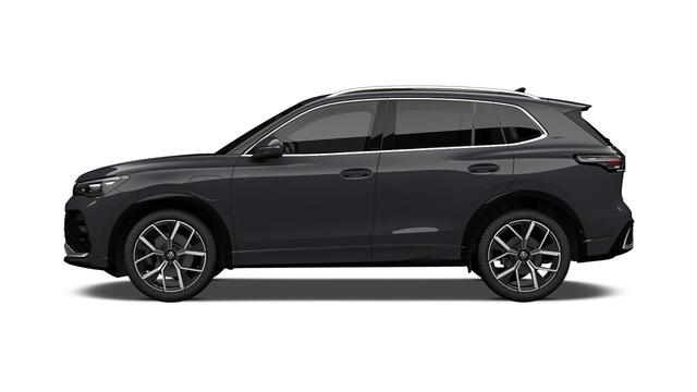 Volkswagen TIGUAN R-Line Edition - eHybrid | 'App-Connect' draadloze smartphone integratie | Automatische afstandsregeling (Adaptive Cruise Control) | Black Style Pakket