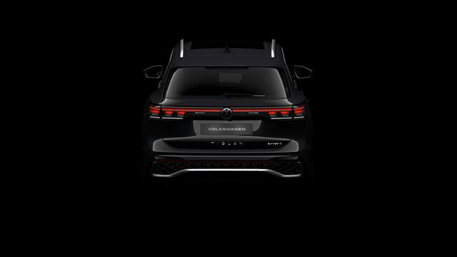 Volkswagen TIGUAN R-Line Edition - eHybrid | 'App-Connect' draadloze smartphone integratie | Automatische afstandsregeling (Adaptive Cruise Control) | Black Style Pakket