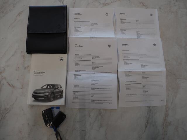 Volkswagen TIGUAN 1.4 TSI eHybrid Elegance | Panoramadak | Adaptive Cruise | Virtual | Camera | Stoel/Stuurverwarming