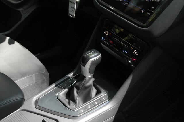 Volkswagen TIGUAN 1.4 TSI eHybrid Elegance | Trekhaak | Camera | ACC