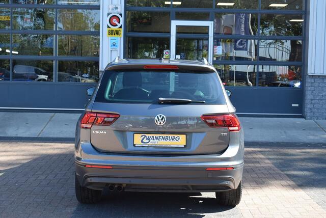 Volkswagen TIGUAN 1.4 TSI Comfortline Business R Navi Panodak Leder Km 79.000!!