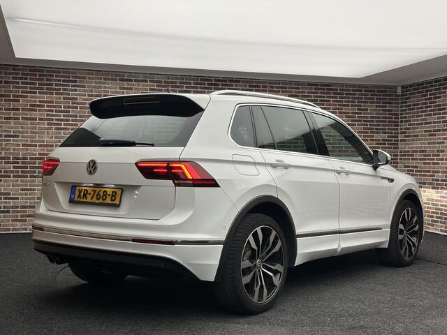 Volkswagen TIGUAN 1.5 TSI ACT R-Line Highline | Dak| Adaptieve cruise| LED| Virtual dash| NL Auto|