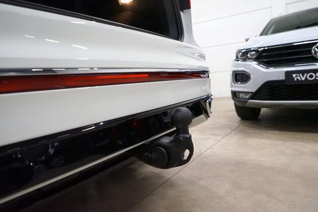 Volkswagen TIGUAN 1.5 TSI R-Line * Trekhaak - IQ Light - Standkachel - 20" - ACC - Keyless *