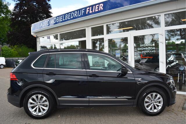 Volkswagen TIGUAN 1.4 TSI Comfortline Business | Adaptive | Orig. NL | NAP | Trekhaak