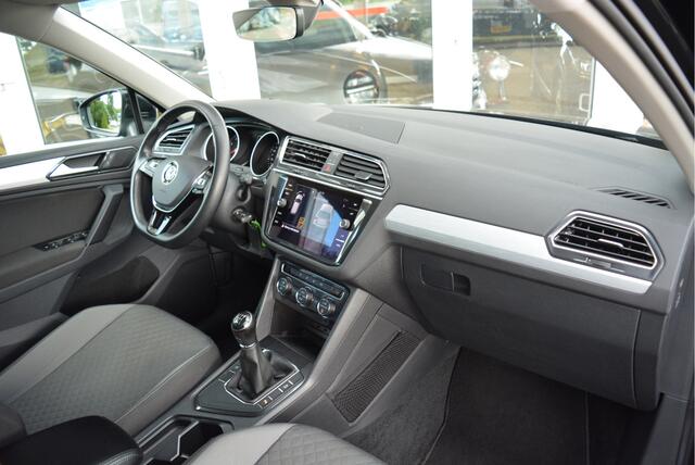 Volkswagen TIGUAN 1.4 TSI Comfortline Business | Adaptive | Orig. NL | NAP | Trekhaak