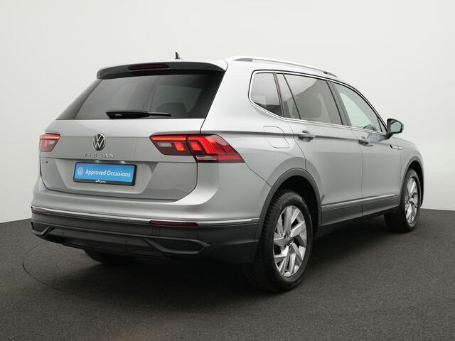 Volkswagen TIGUAN Allspace Life Business 7 pers. 1.5 TSI 150 pk DSG | 7-persoons | Trekhaak | Stoelverwarming | Navi | 18 inch