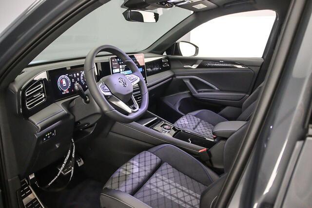 Volkswagen TIGUAN R-Line Edition 1.5 TSI eHybrid 272pk DSG Automaat Trekhaak, Panoramadak, Black Style, 360 camera, Adaptive cruise control, Achteruitrijcamera, LED koplampen, Elektrische achterklep