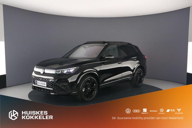 Volkswagen TIGUAN R-Line Edition 1.5 TSI eHybrid 204pk DSG Automaat Trekhaak, Black style, Panoramadak, Adaptive cruise control, Achteruitrijcamera, Elektrische achterklep, LED koplampen