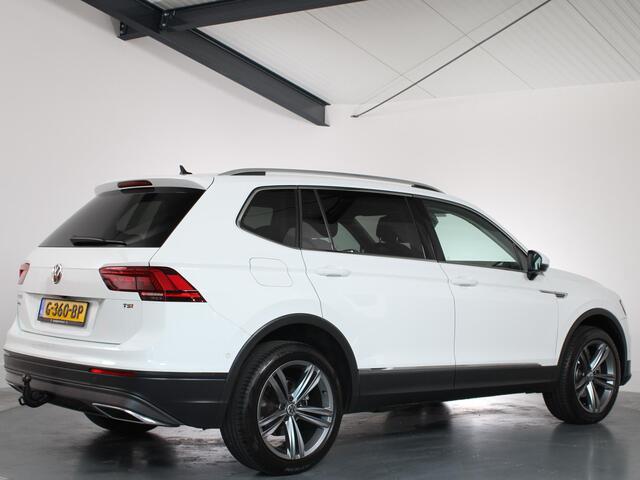 Volkswagen TIGUAN Allspace 1.5 TSI Comfortline Business 7-Persoons, Trekhaak, navigatie, Apple CarPlay/ Android Auto, Achteruitrijcamera, Climate Control, Automaat