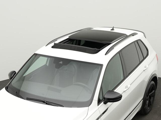Volkswagen TIGUAN R-Line Business+ 2.0 TDI 150 pk DSG | Black Style | Pano | Trekhaak | IQ Light | 360 Camera | Harman/Kardon Sound | 19 inch