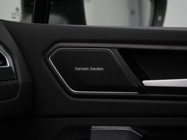 Volkswagen TIGUAN R-Line Business+ 2.0 TDI 150 pk DSG | Black Style | Pano | Trekhaak | IQ Light | 360 Camera | Harman/Kardon Sound | 19 inch