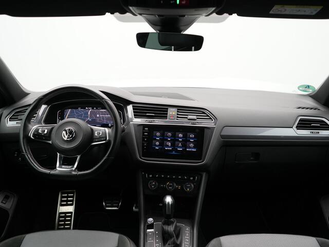 Volkswagen TIGUAN Allspace 1.5 TSI R-Line DSG 150 pk | Trekhaak af Fabriek | Adaptive Cruise | Carplay | Camera | Spraakbediening |