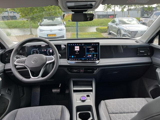 Volkswagen TIGUAN 1.5 eHybrid Life Edition | PHEV | 204Pk | Trekhaak | LED | Elec. klep |