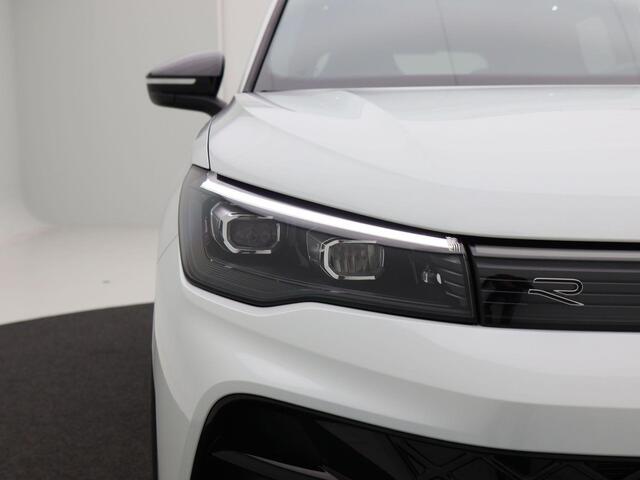 Volkswagen TIGUAN 1.5 eHybrid R-Line Edition | 204 PK | Trekhaak | Stoel & Stuur Verwarming | Stoelmassage | Black Style Pakket |
