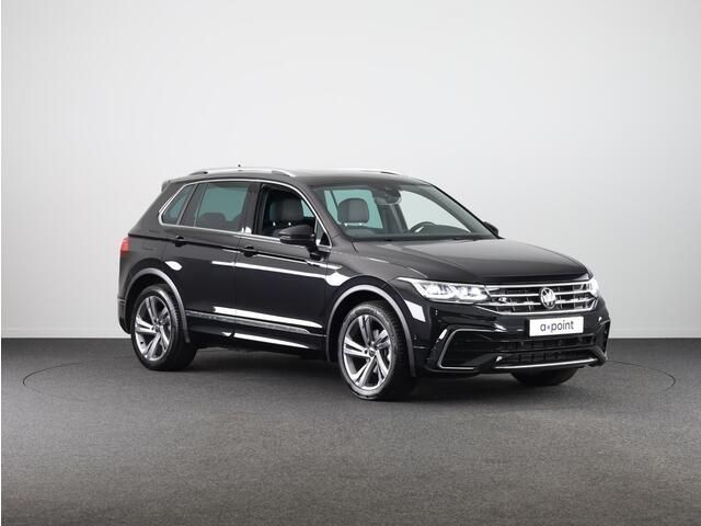 Volkswagen TIGUAN 1.5 TSI R-Line Business 150 pk Automaat (DSG) | Verlengde garantie | Navigatie | Panoramadak | Elektr. trekhaak | Parkeersensoren (Park assist) | Achteruitrijcamera | Stoelverwarming |