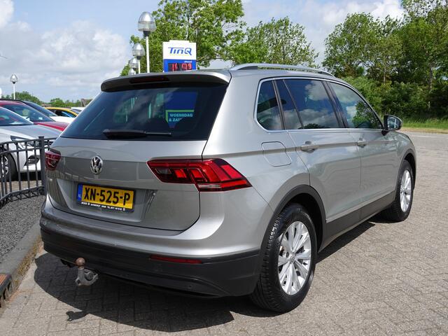 Volkswagen TIGUAN 1.4 TSI 150PK ACT AUTOM. Highline LED | KEYLESS | DODE HOEK | NAVI | ACC