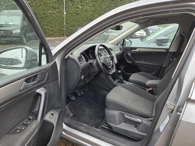 Volkswagen TIGUAN Allspace 1.5 TSI R-line, 7-Persoons,