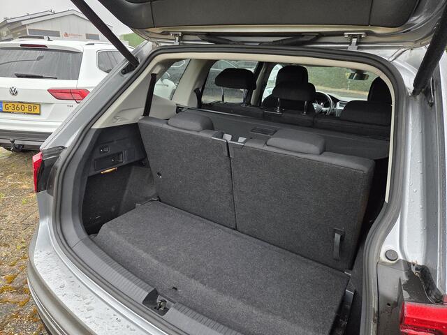 Volkswagen TIGUAN Allspace 1.5 TSI R-line, 7-Persoons,