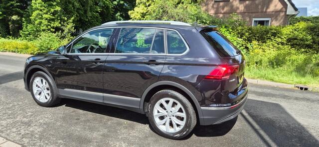 Volkswagen TIGUAN 2.0 TSI 4motion Highline*automaat*Trekhaak*NAP