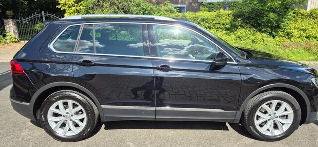 Volkswagen TIGUAN 2.0 TSI 4motion Highline*automaat*Trekhaak*NAP