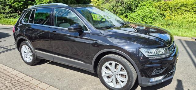 Volkswagen TIGUAN 2.0 TSI 4motion Highline*automaat*Trekhaak*NAP